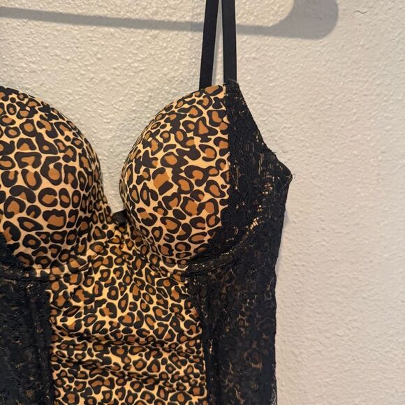 Fredrick’s of Hollywood Leopard Print Bustier corset with Black Lace S - Picture 2 of 5